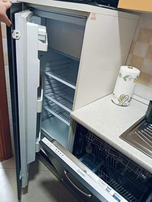 Apartament Minerva House - Airport And Fiera Fiumicino Zewnętrze zdjęcie